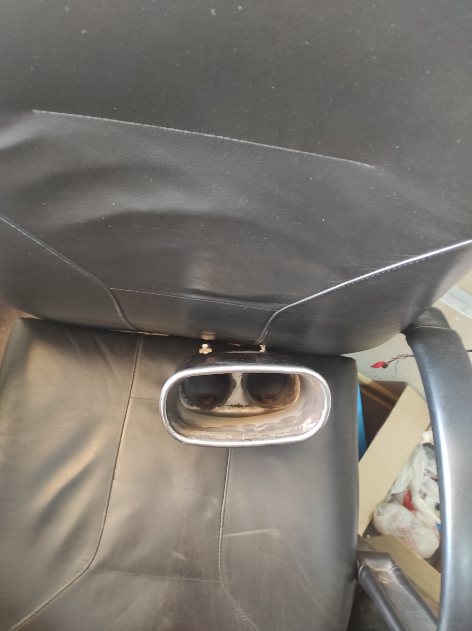 насадка на глушитель ХС-90 — Volvo XC90 (1G), 2,5 л, 2008 года ...
