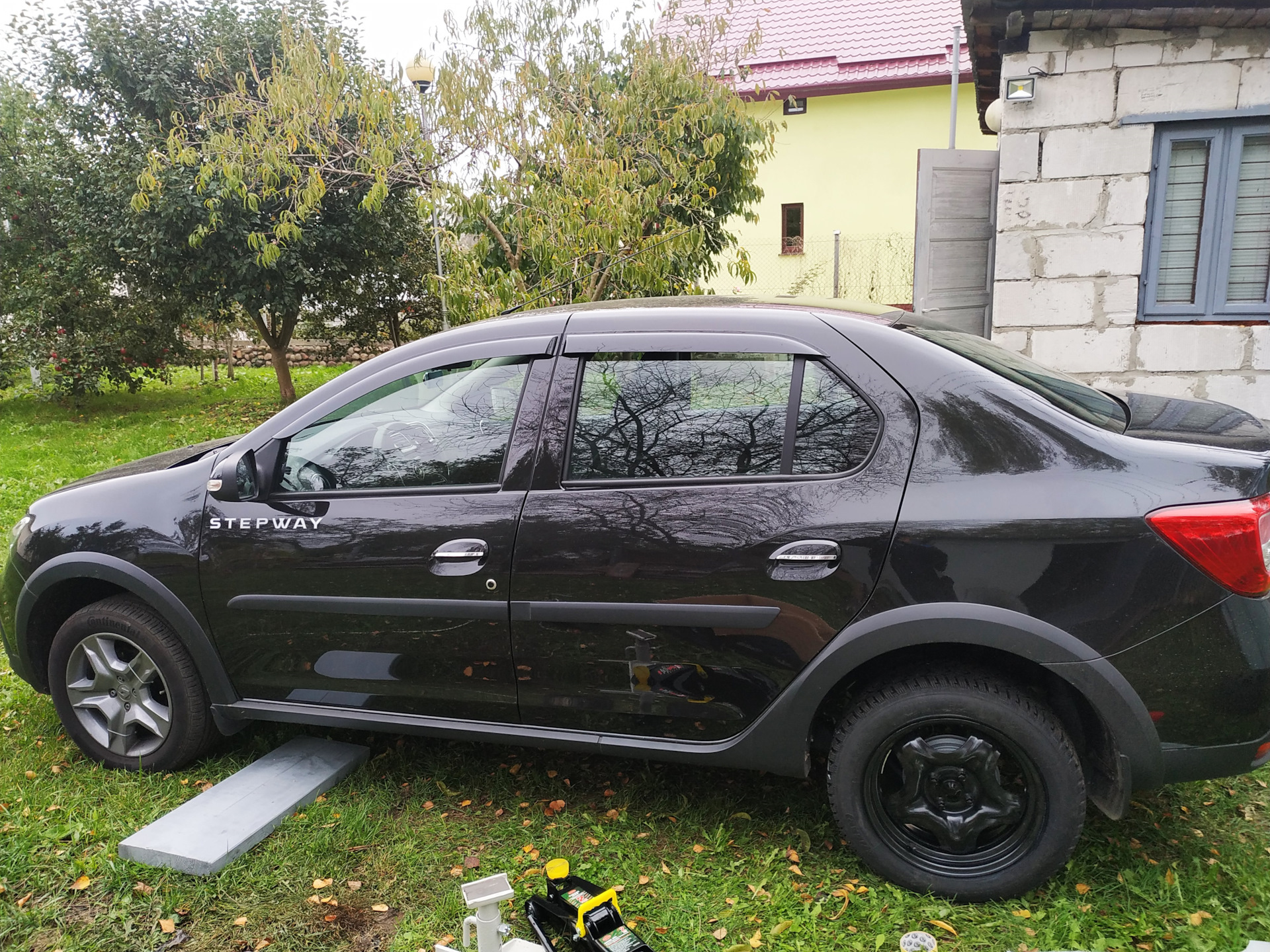 Renault logan stepway диски