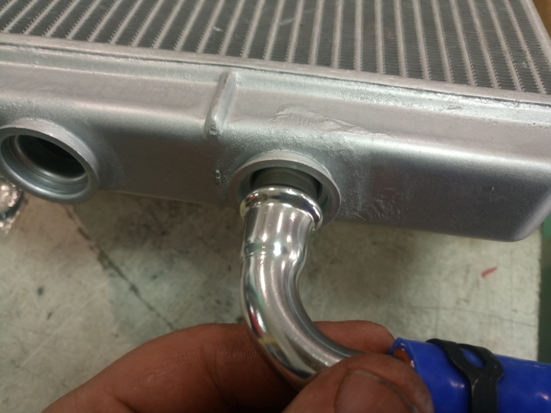 Штуцер печки Делфи — УАЗ Patriot, 2,7 л, 2008 года | просто так | DRIVE2