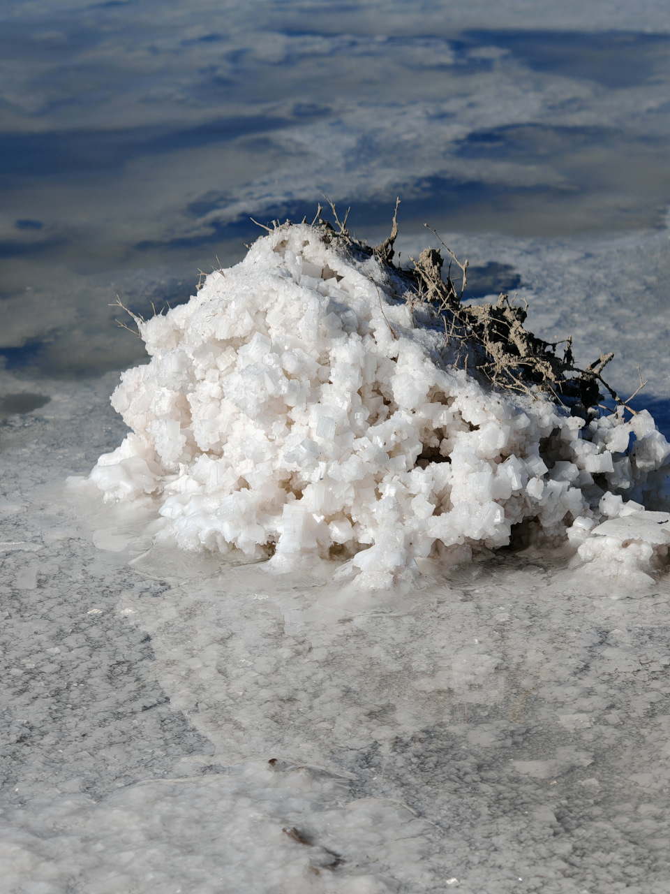 Кристаллы соли на кочке — Mitsubishi Pajero Sport (2G)