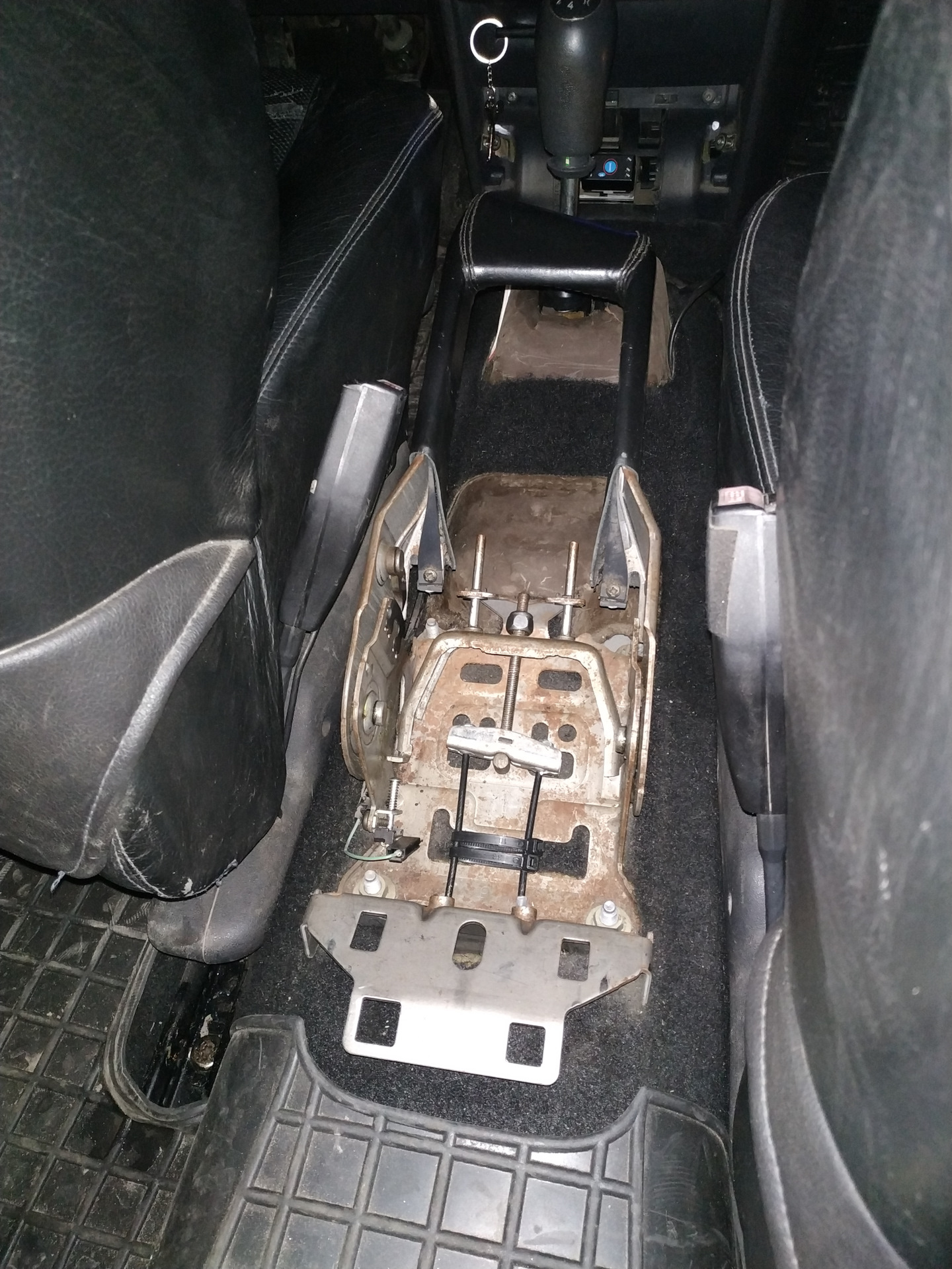 Установка КПП JR5 102, сцепление, выжимной — Renault Megane II, 1,6 л ...