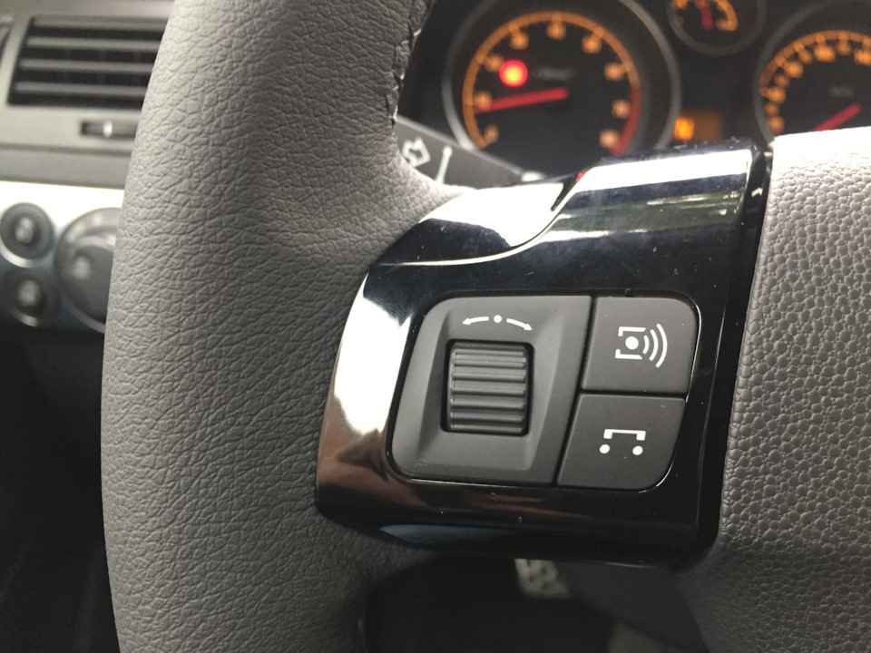 Подскажите где качественно перетянуть руль кожей в Казани? — Сообщество ...