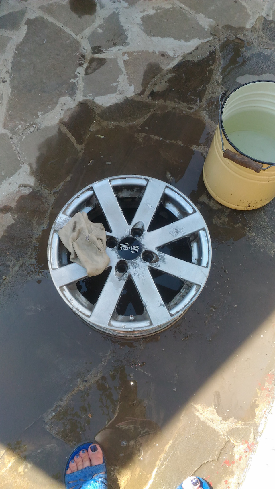 Моем тщательно — Volkswagen Polo Sedan