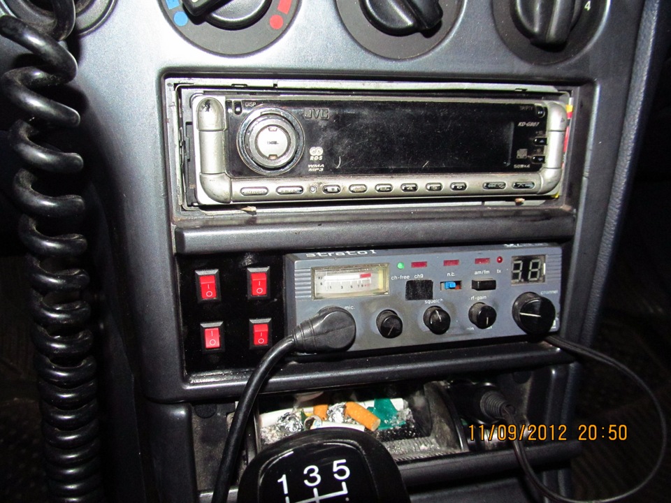 СВ Рация и Минский автоканал. — Ford Mondeo I, 1,6 л, 1994 года ...