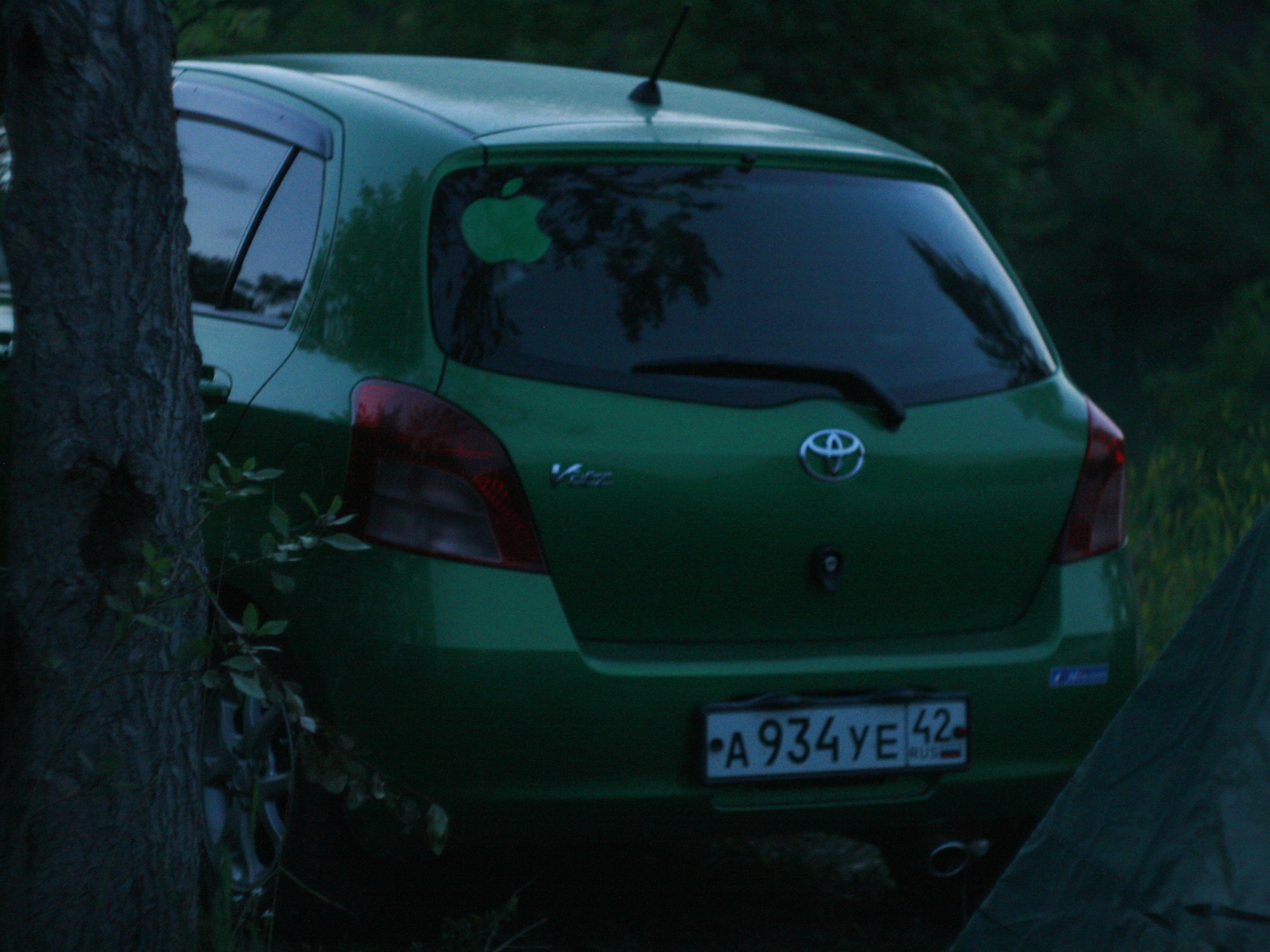     Toyota Vitz 13 2006 