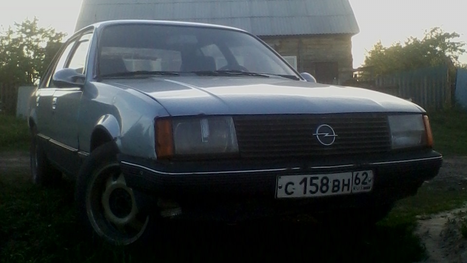 Громкий фронт. Как это было. — Opel Rekord E, 2 л, 1982 года | автозвук ...
