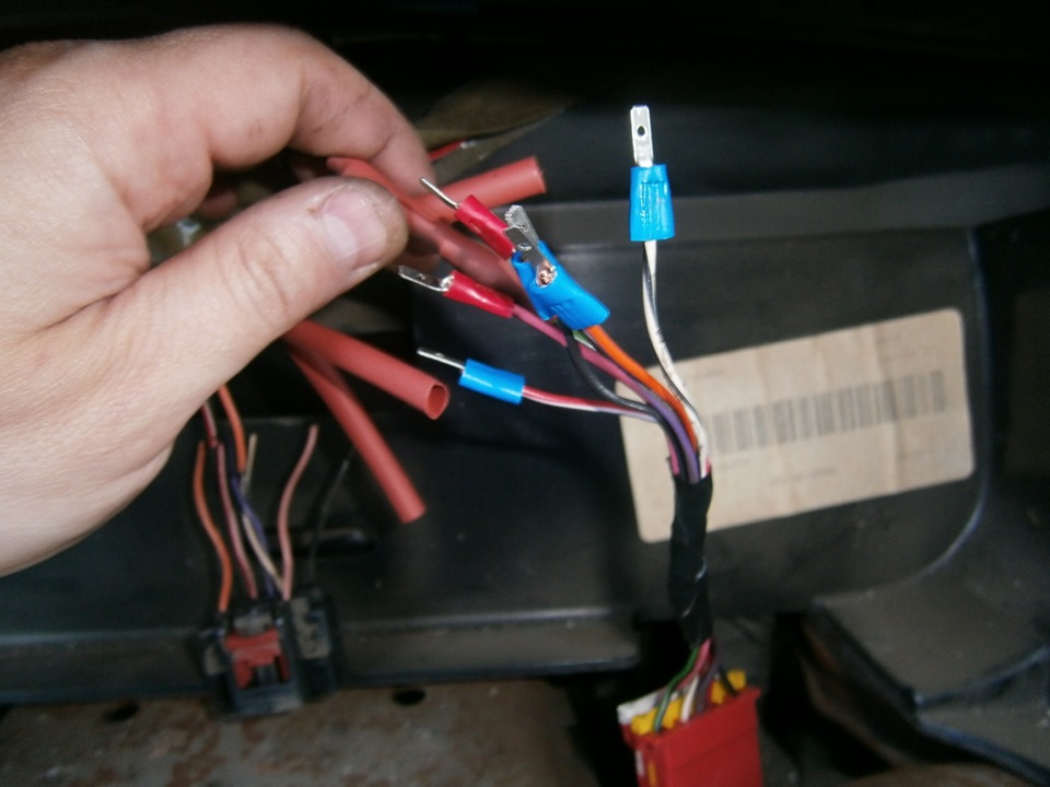 при выключении зажигания панель приборов