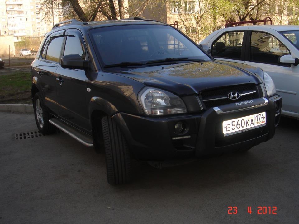 Бампер хендай туксон 2008. Кенгурятник Туксон JM. Hyundai Tucson JM тюнинг. Туксон JM тюнинг. Как поставить кенгурятник на Туксон JM.