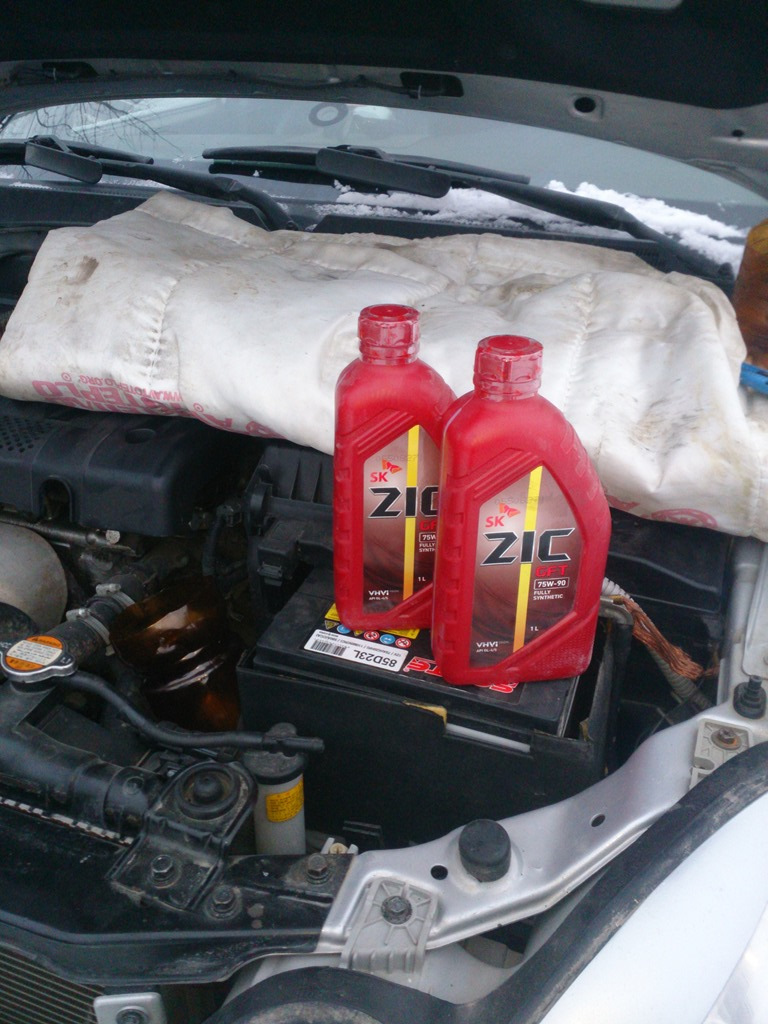 маслице) — Hyundai Sonata IV (EF). Запчасти на фото: 85D23L