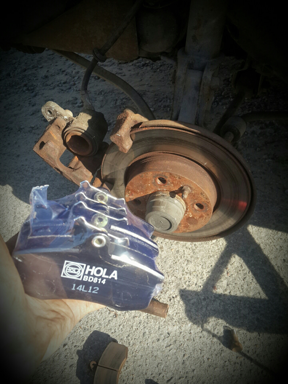 Замена подшипника рулевого вала, тормозных колодок, глушителя, ремня ...