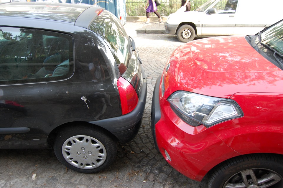 9edaf52s 960 Как паркуются во франции видео