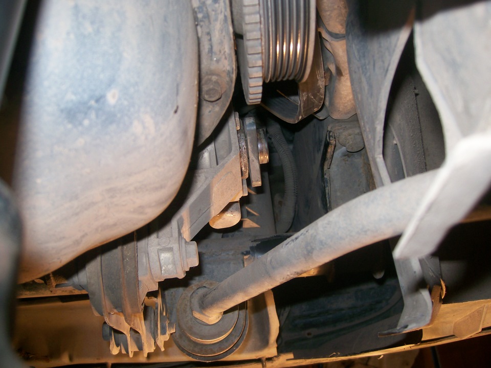 Замена ремня генератора и диодного моста в генераторе. — Lada Приора ...