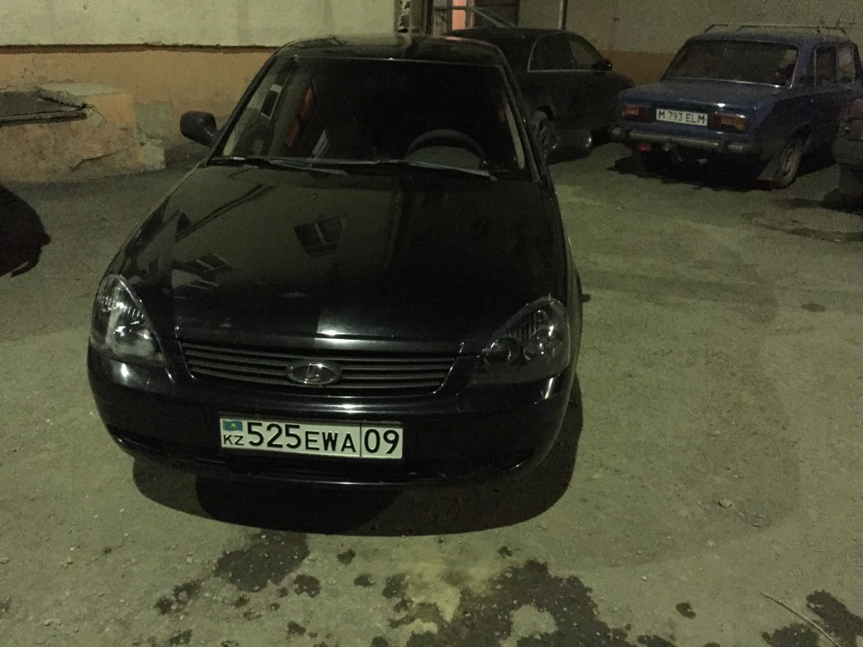 замена стекол фар и доработка фронта — Lada Приора хэтчбек, 1,6 л, 2011 ...