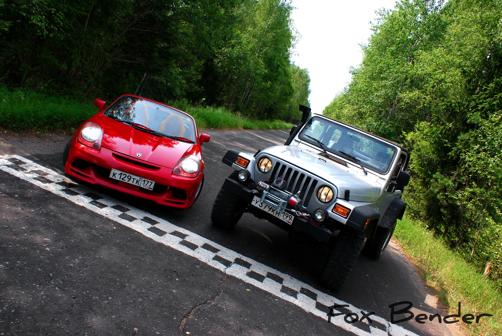 abrio VS Cabrio Toyota MR-S 18 2000 