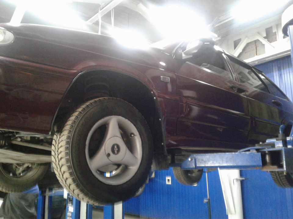 Замена регулятора давления (колдуна) тормозов ваз 2114 — Lada 2114, 1,5 ...