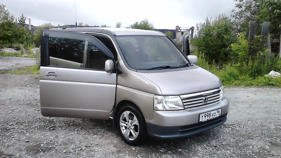 Honda Stepwgn (2G) 2.0 бензиновый 2002 | на DRIVE2
