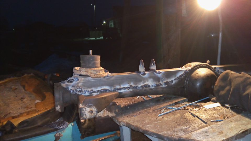 Усиление заднего моста (Обварка заднего моста) — Lada 4x4 3D, 1,6 л ...