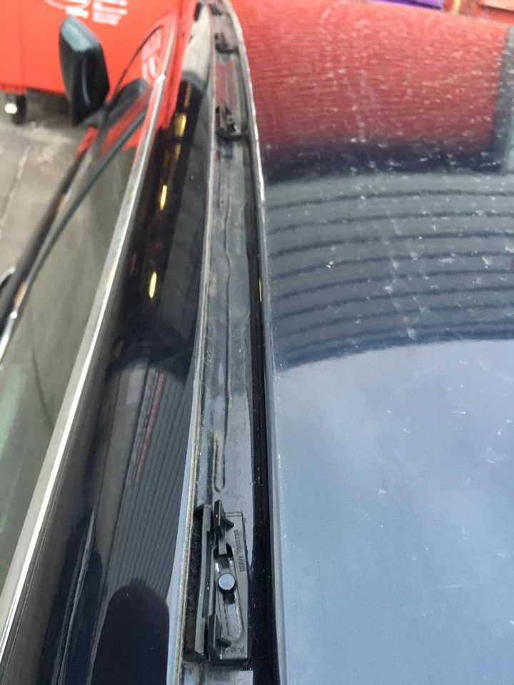 Самая ответственная работа за сегодня — снятие молдингов! — DRIVE2