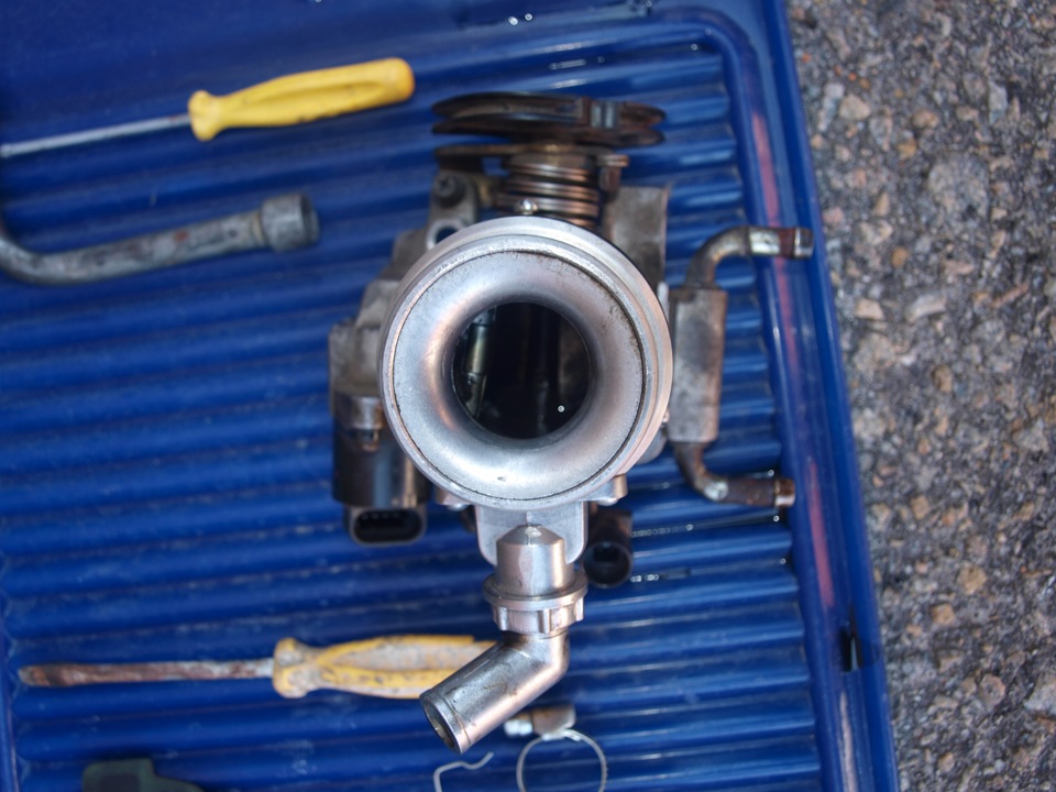 Как я чистил дроссельную заслонку — Daewoo Lanos, 1,5 л., 1999 года ...