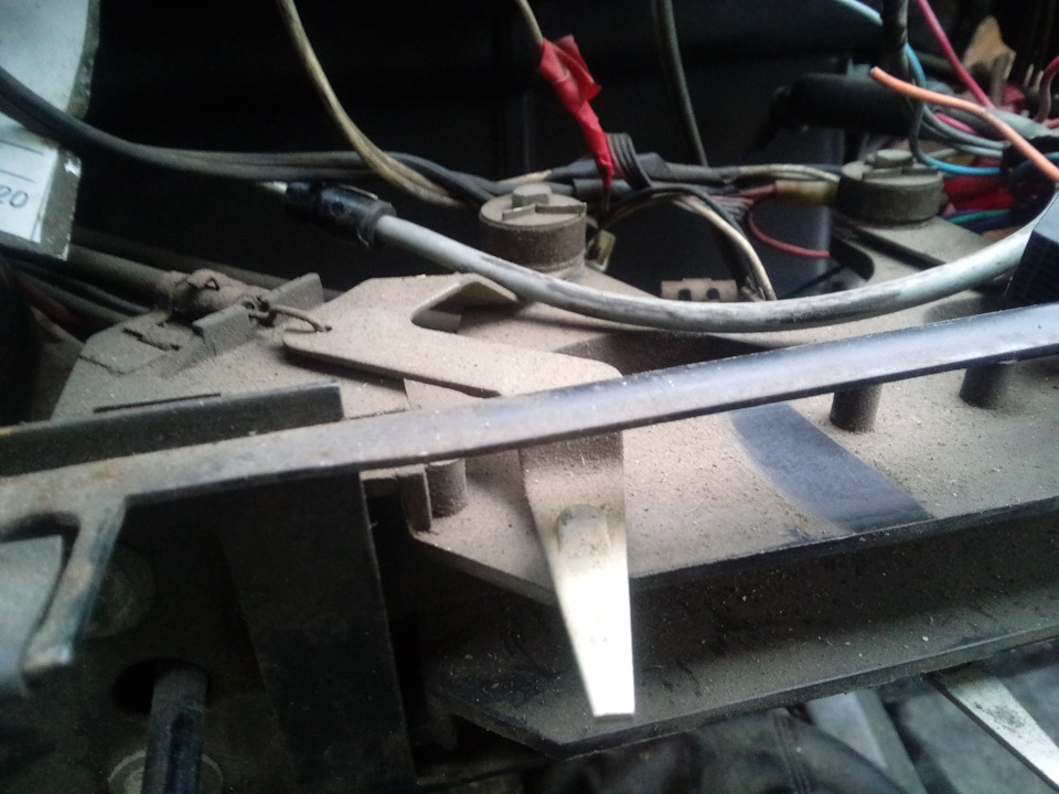 А именно силой пыли — Lada 2120 Надежда