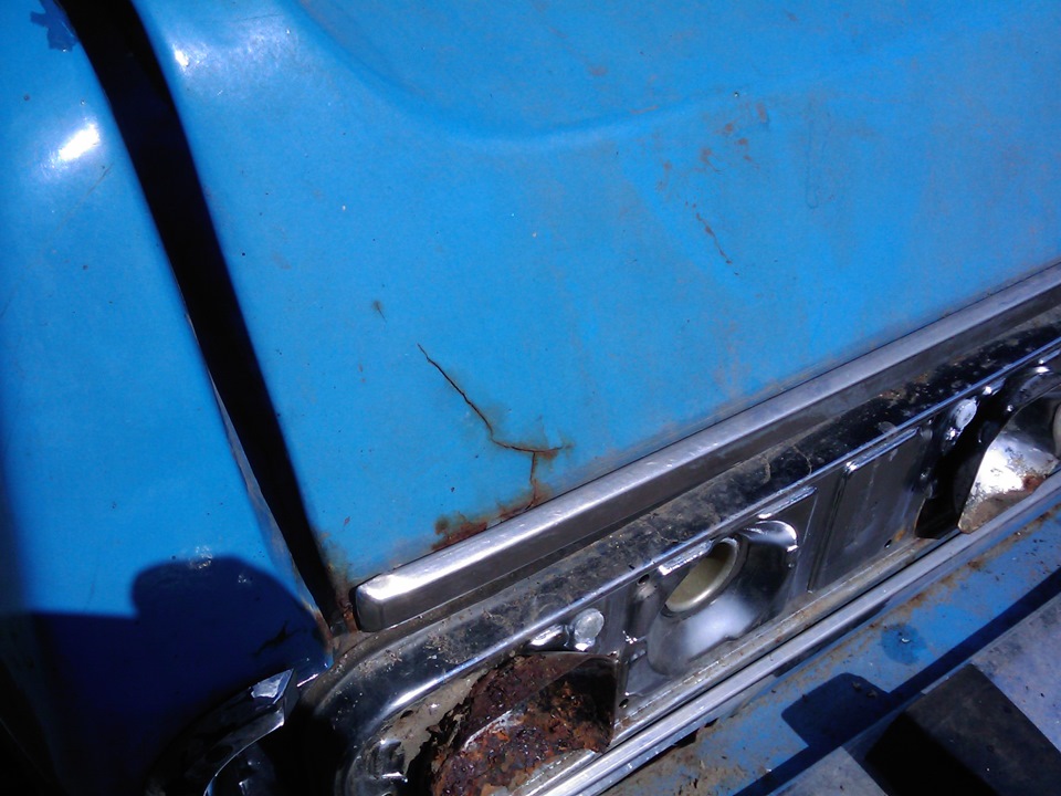 крышка багажника, и странные пластины для регулировка кастора — Москвич ...