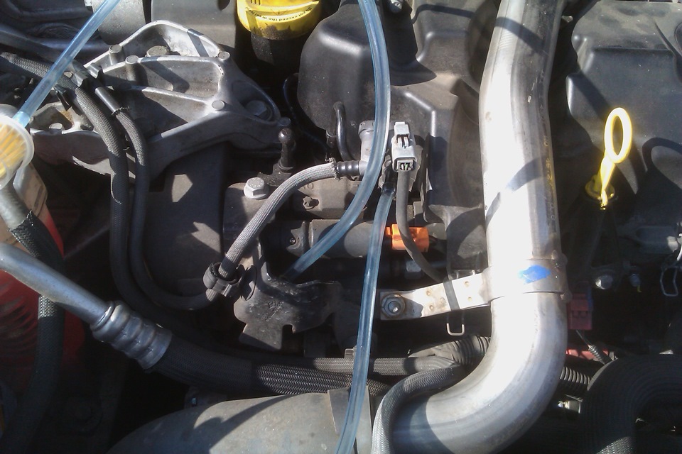 Прочистка топливной системы Wynn's — Renault Laguna III, 1,5 л, 2010 ...