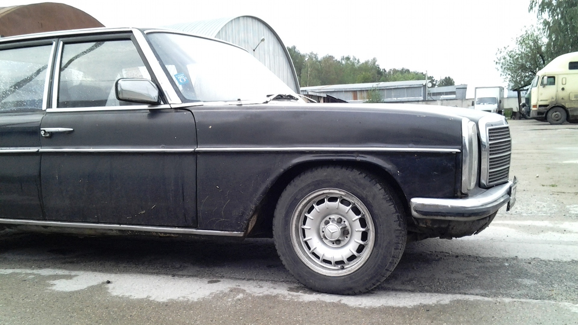 Mercedes-Benz W115 2.3 дизельный 1974 | 230.4 (BlackW115) на DRIVE2