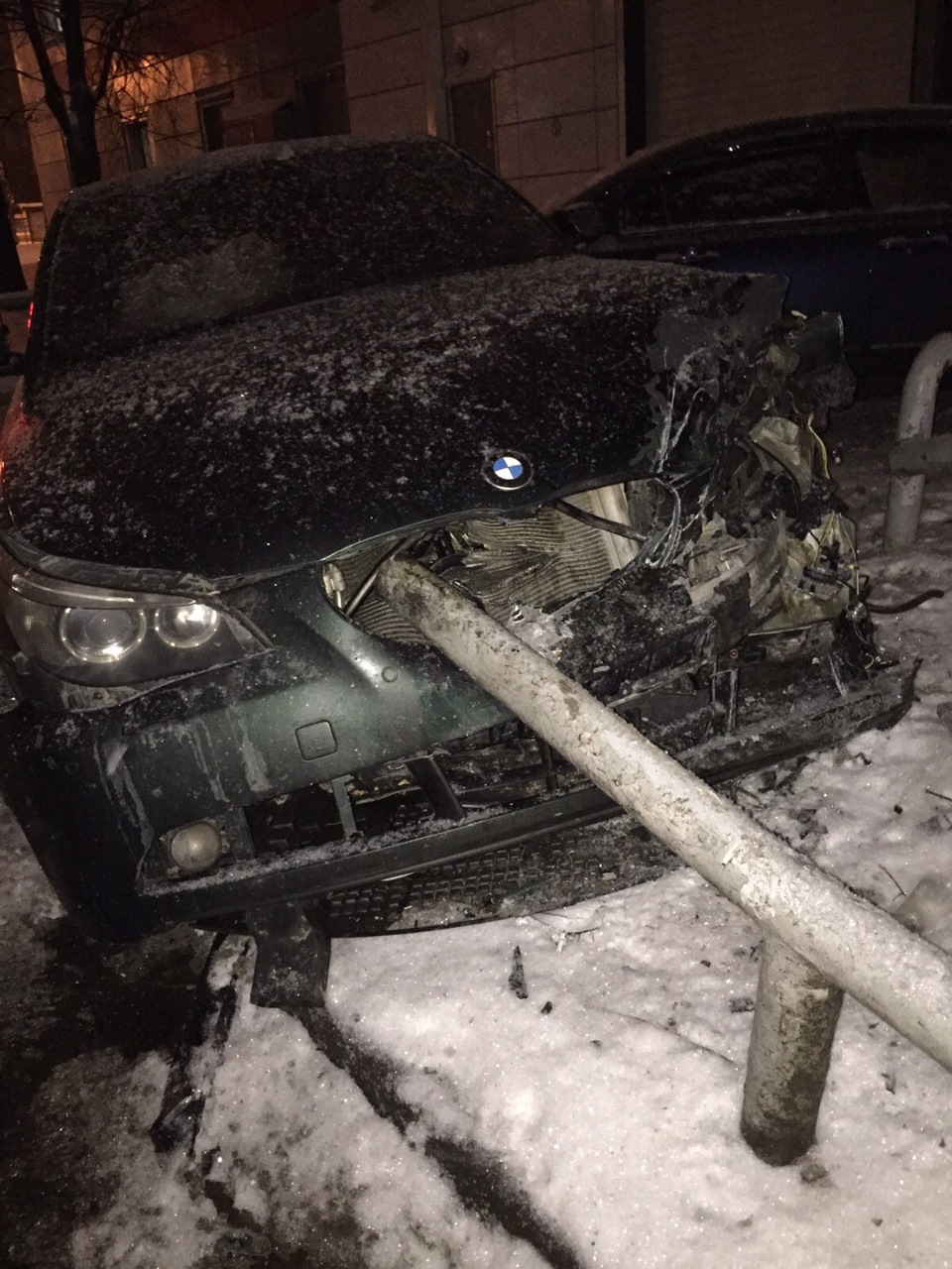 Видел бывшую, она разбита =((( — BMW 5 series (E60), 2,5 л, 2005 года | ДТП  | DRIVE2