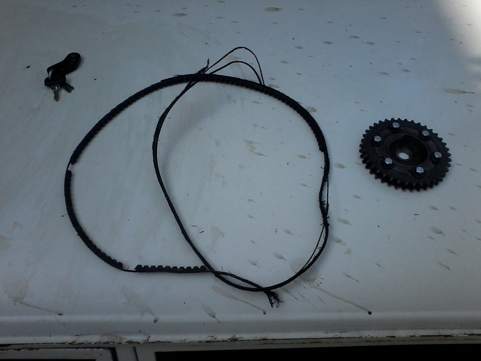 Разрезная шестерня на "213" распредвал — Lada 21011, 1,3 л, 1976 года ...