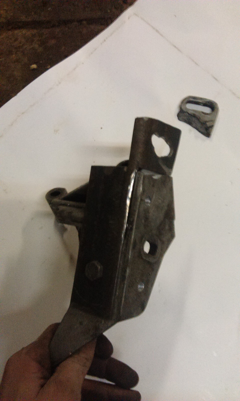 крепление гура — Volkswagen Golf Mk2, 1,6 л, 1991 года | своими руками ...