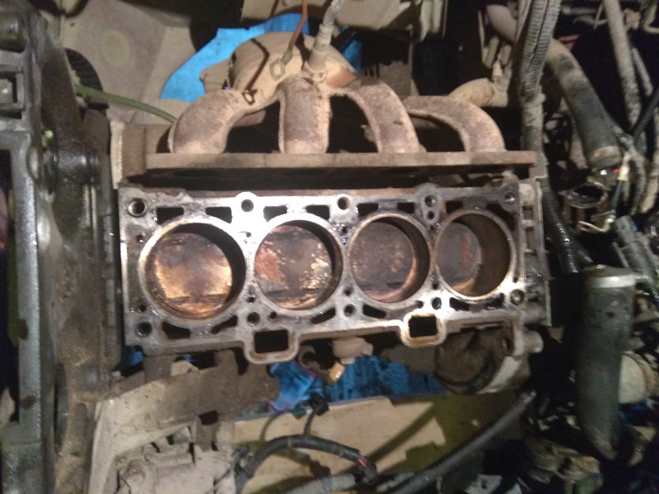 Замена поршней 21126 — Lada Калина хэтчбек, 1,6 л, 2010 года | своими ...