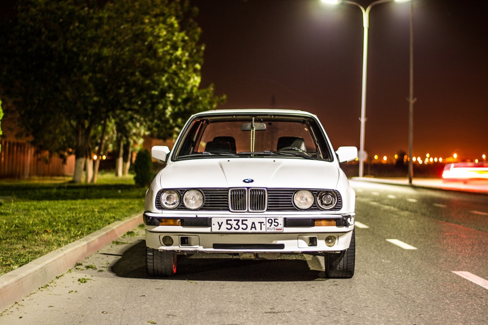 Бмв 95 года. BMW 3 Series (e30). BMW 1989. BMW 3 Series e30 1985. BMW 3 1984.