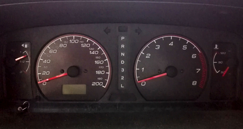 Выключено — Mitsubishi Pajero Sport (1G). Запчасти на фото: S010010