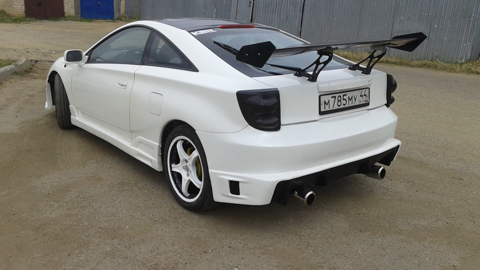 Toyota Celica (230) 1.8 бензиновый 2000 | Перламутровая жемчужина на DRIVE2