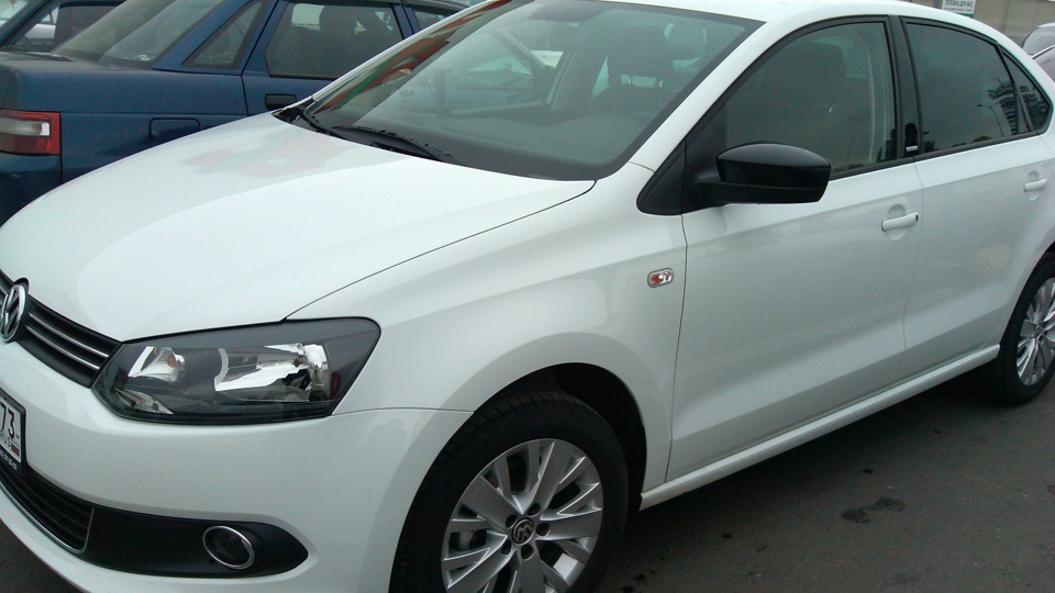 Volkswagen Polo sedan 2014 Р±РµР»С‹Р№