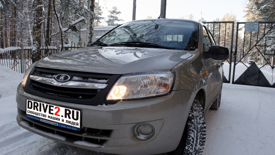 Замена гидрокорректора фар — Lada Гранта (1G), 1,6 л, 2012 года ...