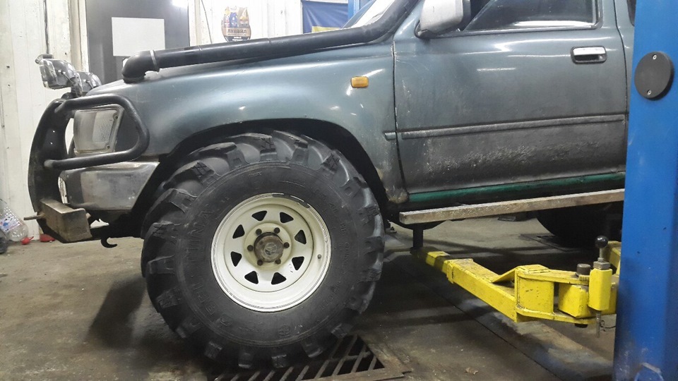 Проставки под шаровую 130VZN на заказ — Toyota 4Runner (II), 3 л, 1993 ...