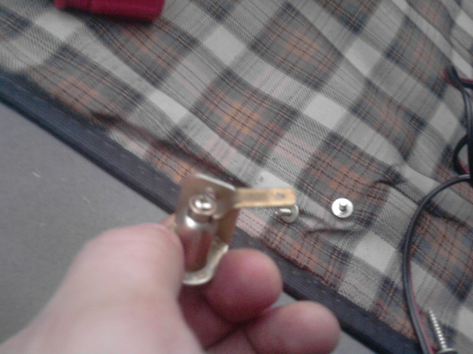 Лампочка стояночного тормоза — KIA Sportage (1G), 2 л, 1995 года ...