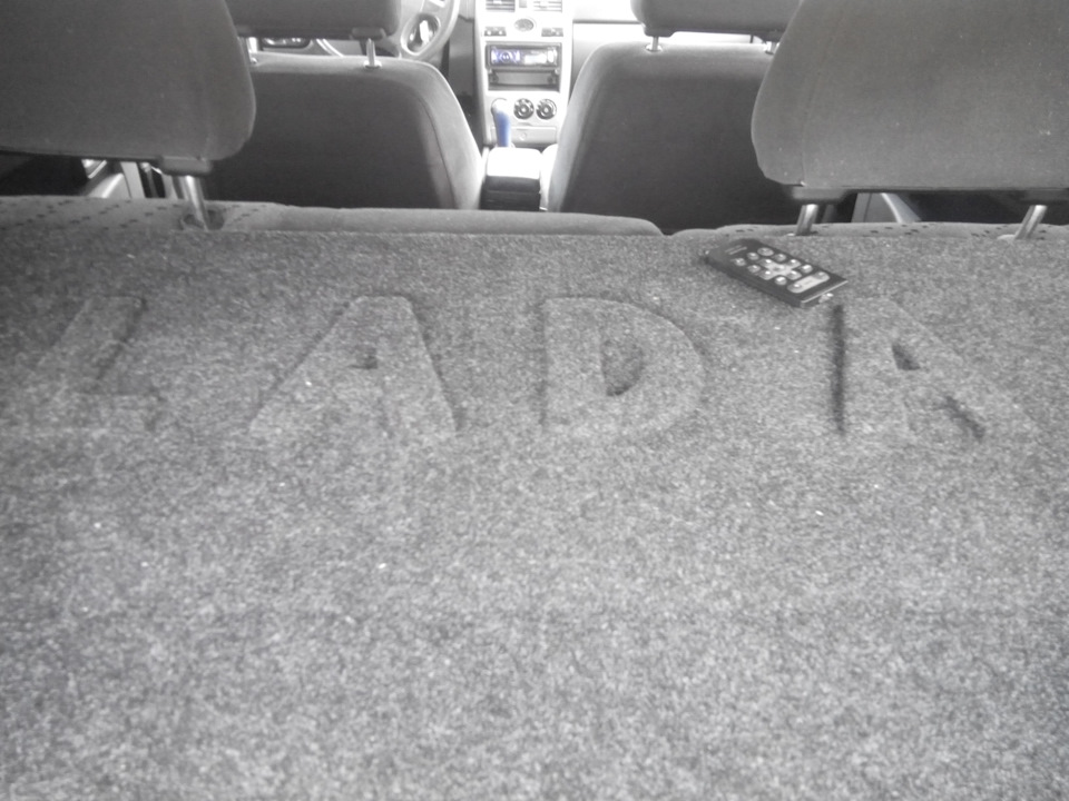 Акустическая полка в универсал — Lada Приора универсал, 1,6 л, 2009 ...