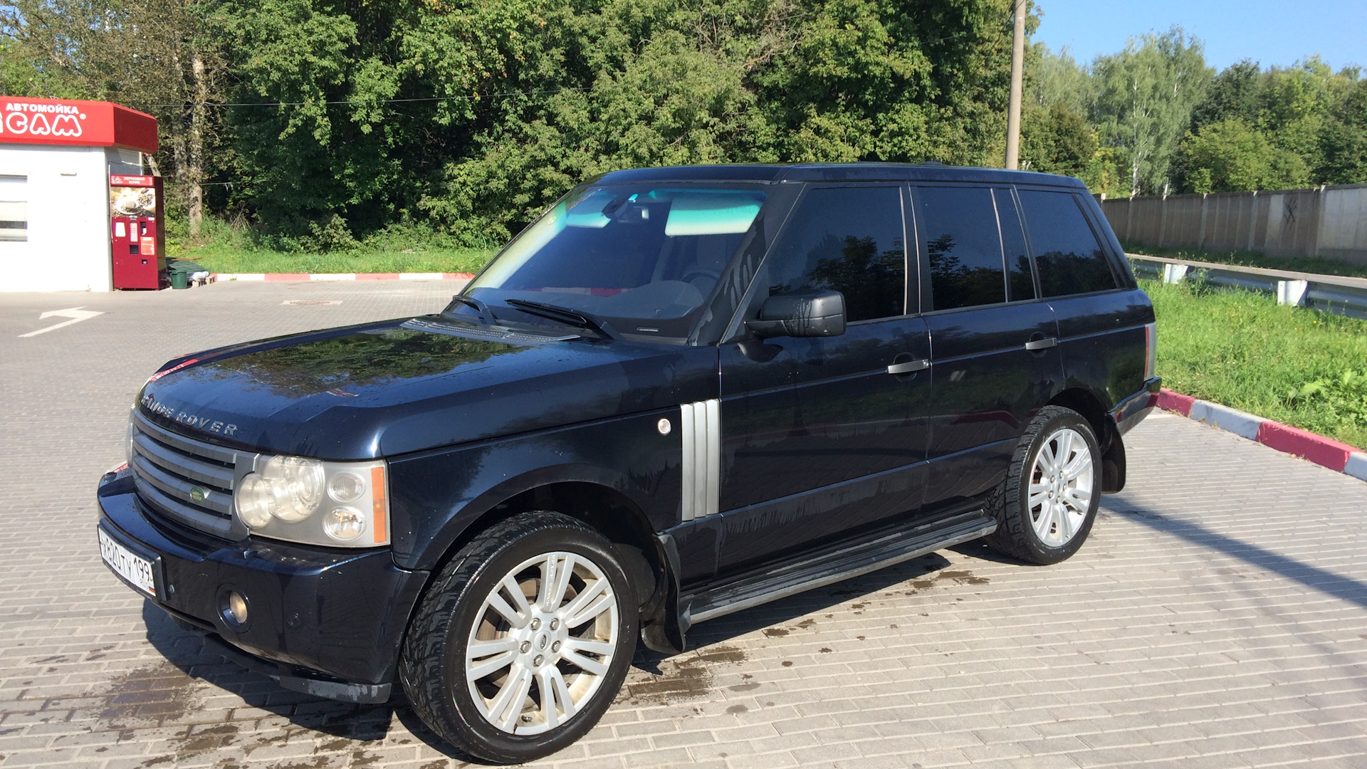 Land Rover Range Rover (3G) 4.4 бензиновый 2007 | Vogue Рестайлинг на DRIVE2