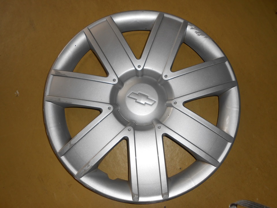Колпаки vw r16. Колпак колеса skoda octavia 3. Колпаки vw r16. Vag 7l6601149g8z8 колпак колесный. Семерка на колпаках.