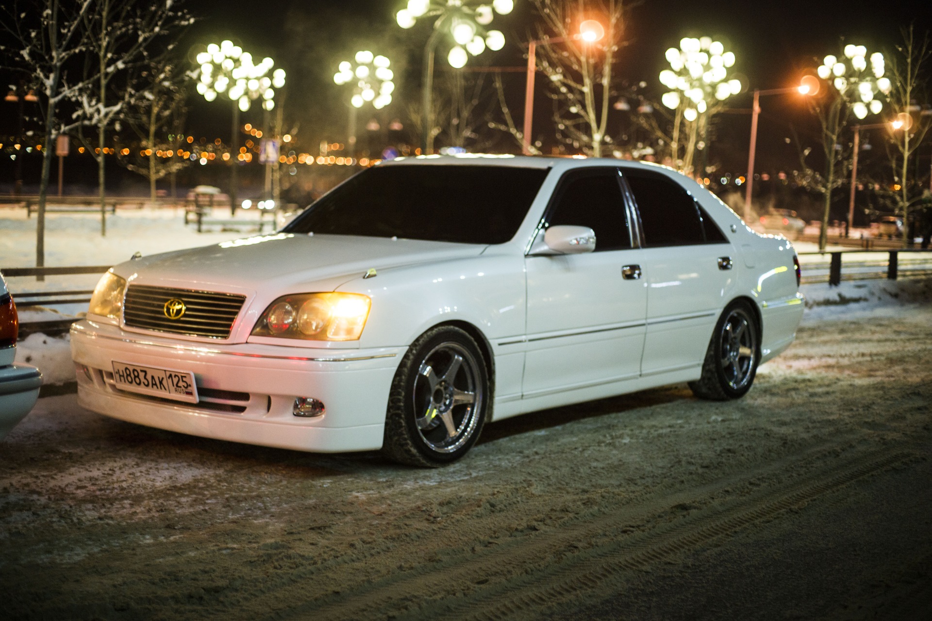 Toyota Crown s170 Bippu