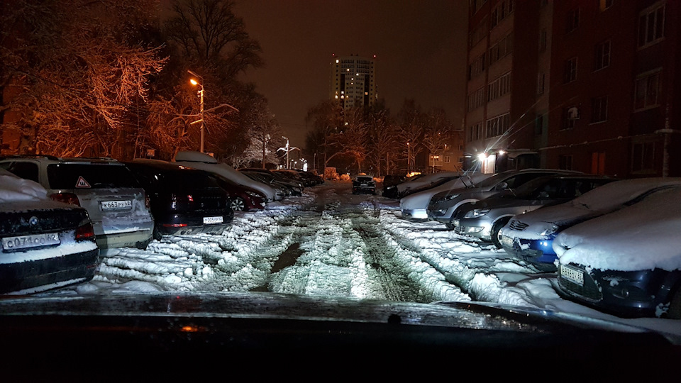 Ближний — Toyota Land Cruiser Prado 120-series