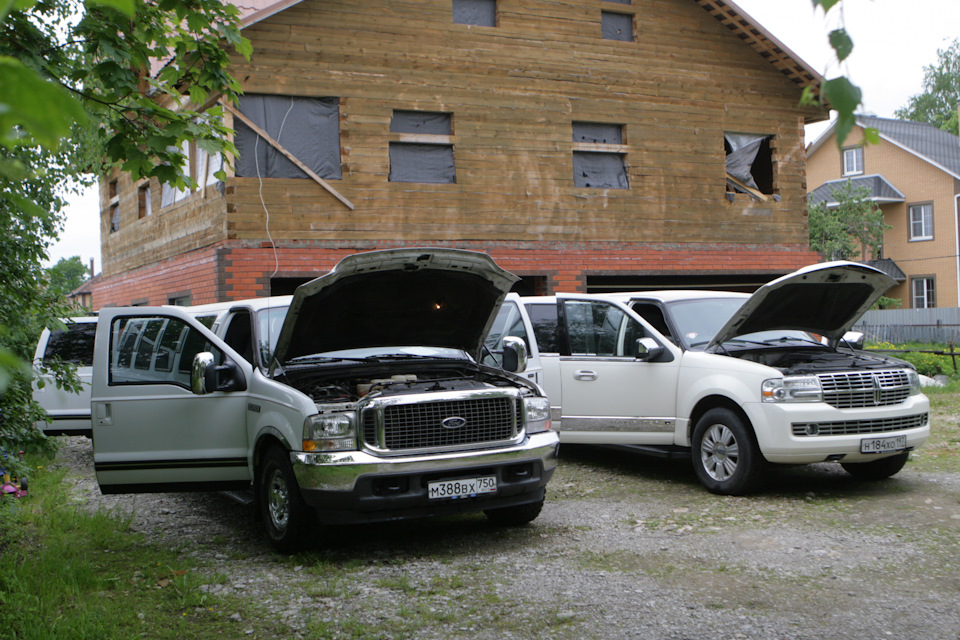 Ford Excursion 2000 Р»РёРјСѓР·РёРЅ