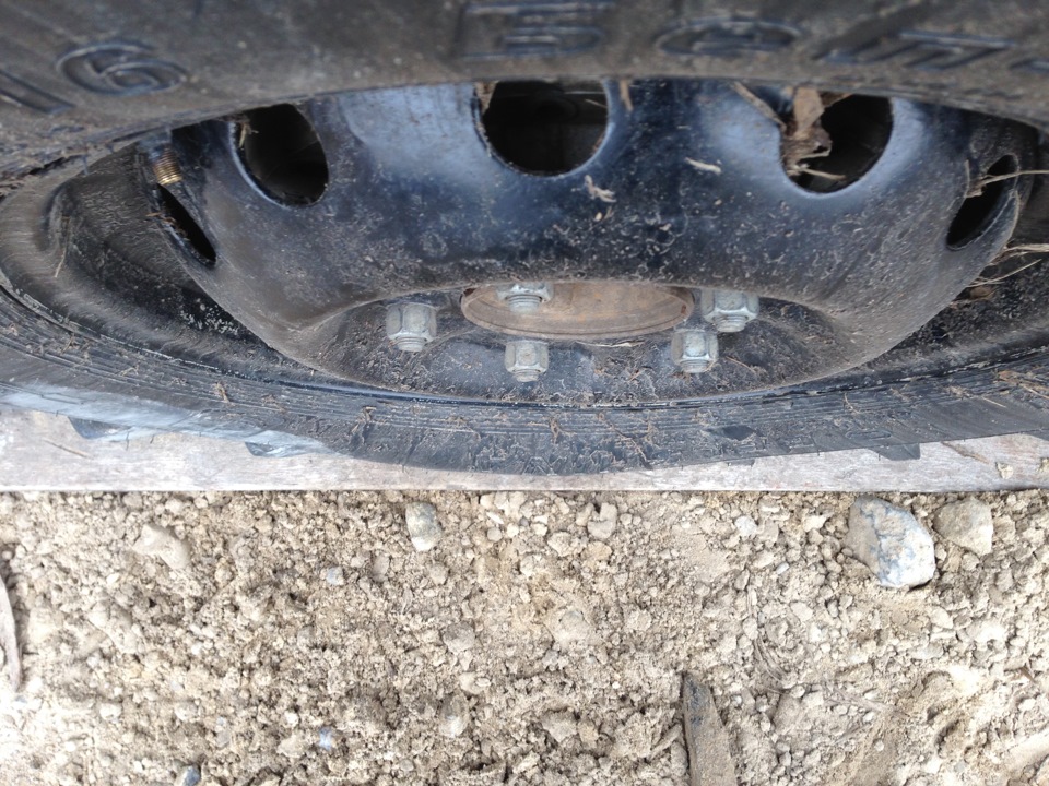 зад давление 0,5 ат. — Lada 4x4 3D