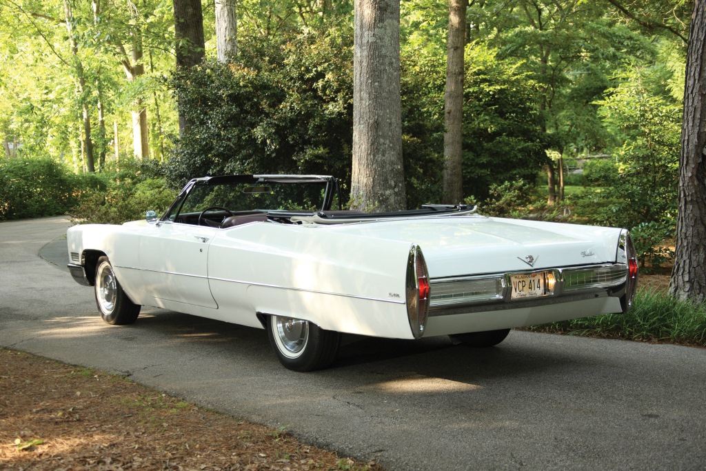 Cadillac Deville 1967 Red