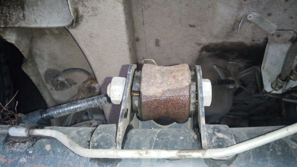 Замена кардана и резинок реактивных тяг — Lada 4x4 3D, 1,7 л, 2014 года ...