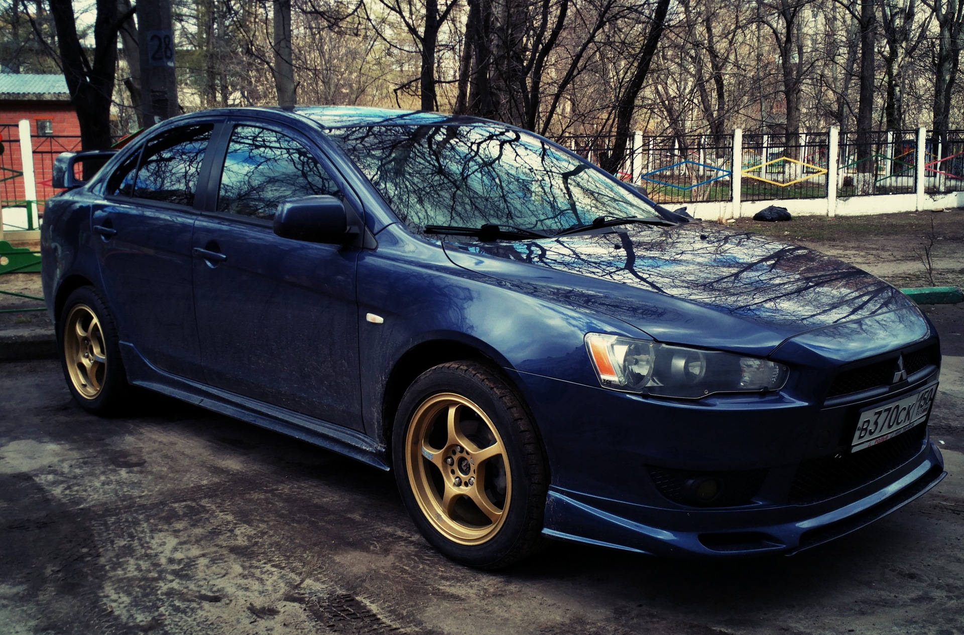 Лансер свет. Rays gram Lights 57c. Rays ce28 Lancer 10. Rays gram Lights 57ultimate Lancer 10. Rays gram Lancer x.