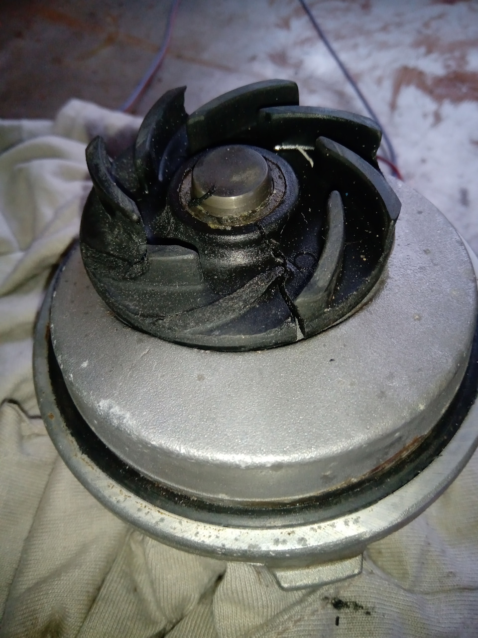 Не понятки из за неисправной помпы — Chevrolet Blazer (S-15), 2,2 л ...