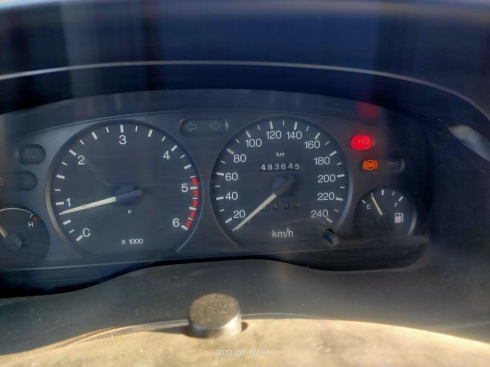 Замена масла и масляного фильтра — Ford Mondeo II, 1,8 л., 1999 года ...